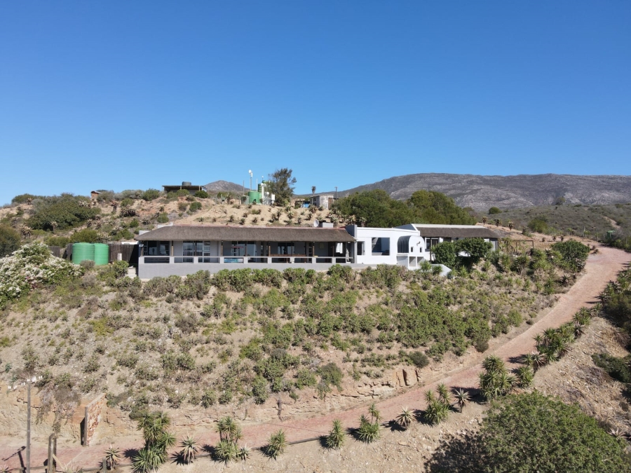 6 Bedroom Property for Sale in Malgas Western Cape